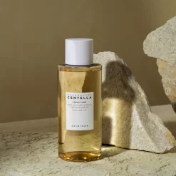 Nước hoa hồng skin1004 madagascar Centella Toning Toner