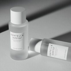 Nước hoa hồng Skin1004 Madagascar Centella Tone Brightening Boosting Toner 210ml